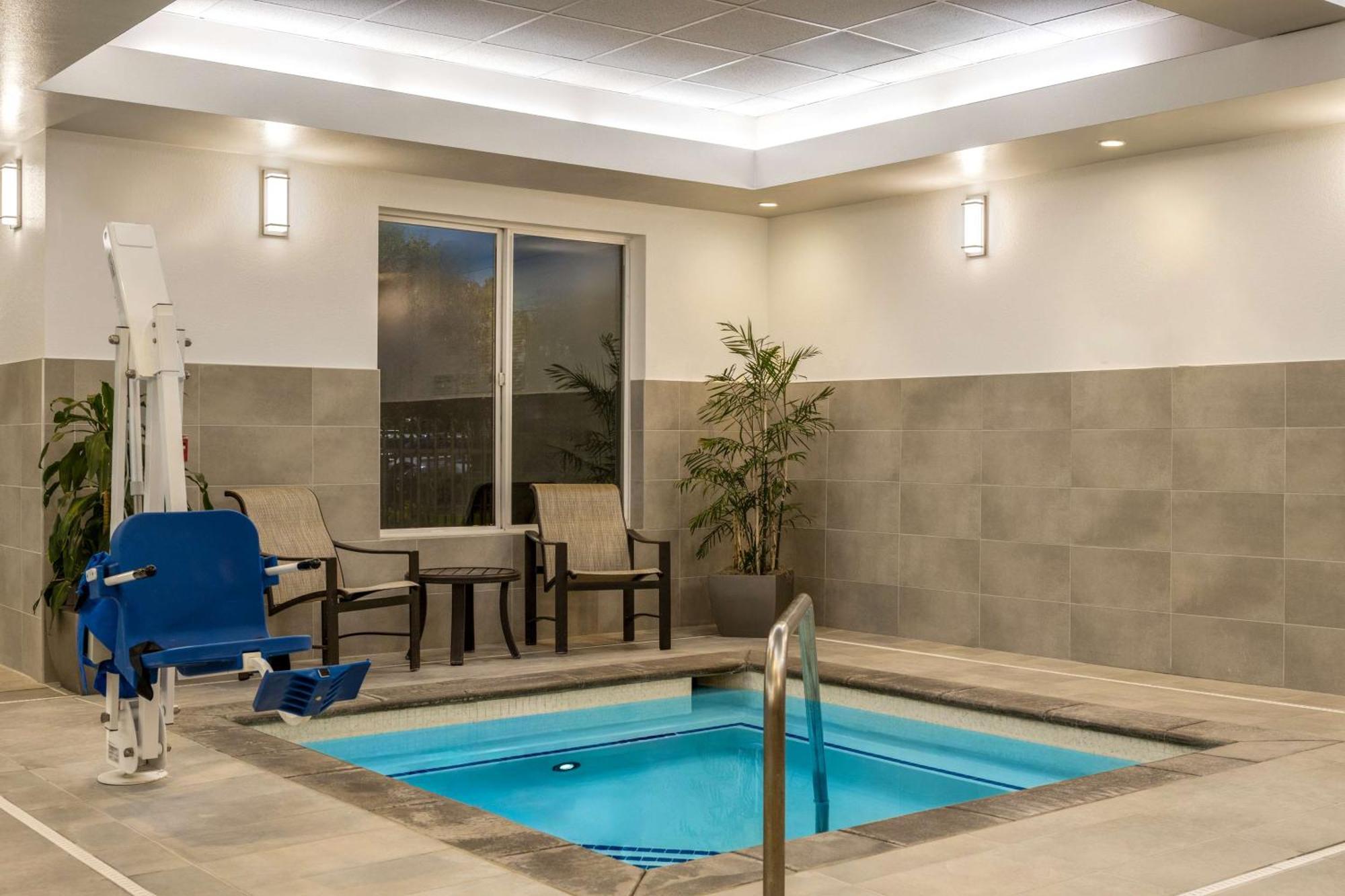Hilton Garden Inn Spokane Airport Эруэй-Хайтс Экстерьер фото