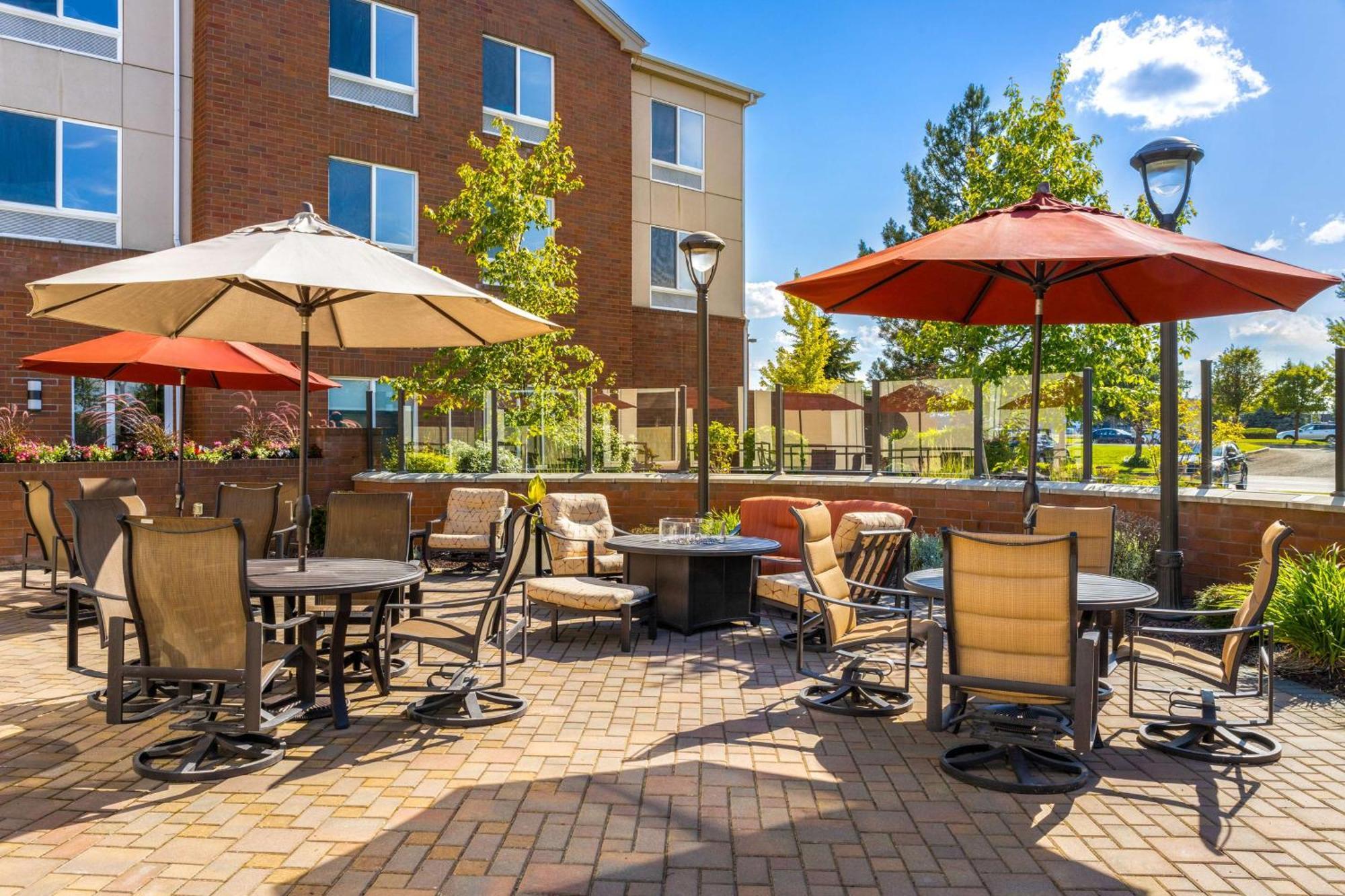 Hilton Garden Inn Spokane Airport Эруэй-Хайтс Экстерьер фото